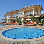 Sunset Beach Club Aqualettings Seashell 13 * フェティエ