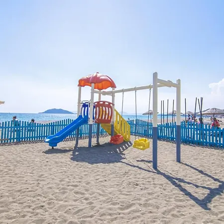 Apartment Sunset Beach Club Aqualettings Seashell 13 *